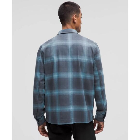 Lululemon Men's Brushed Woven Overshirt XXL Fall Flannel Preppy - Picture 3 of 7